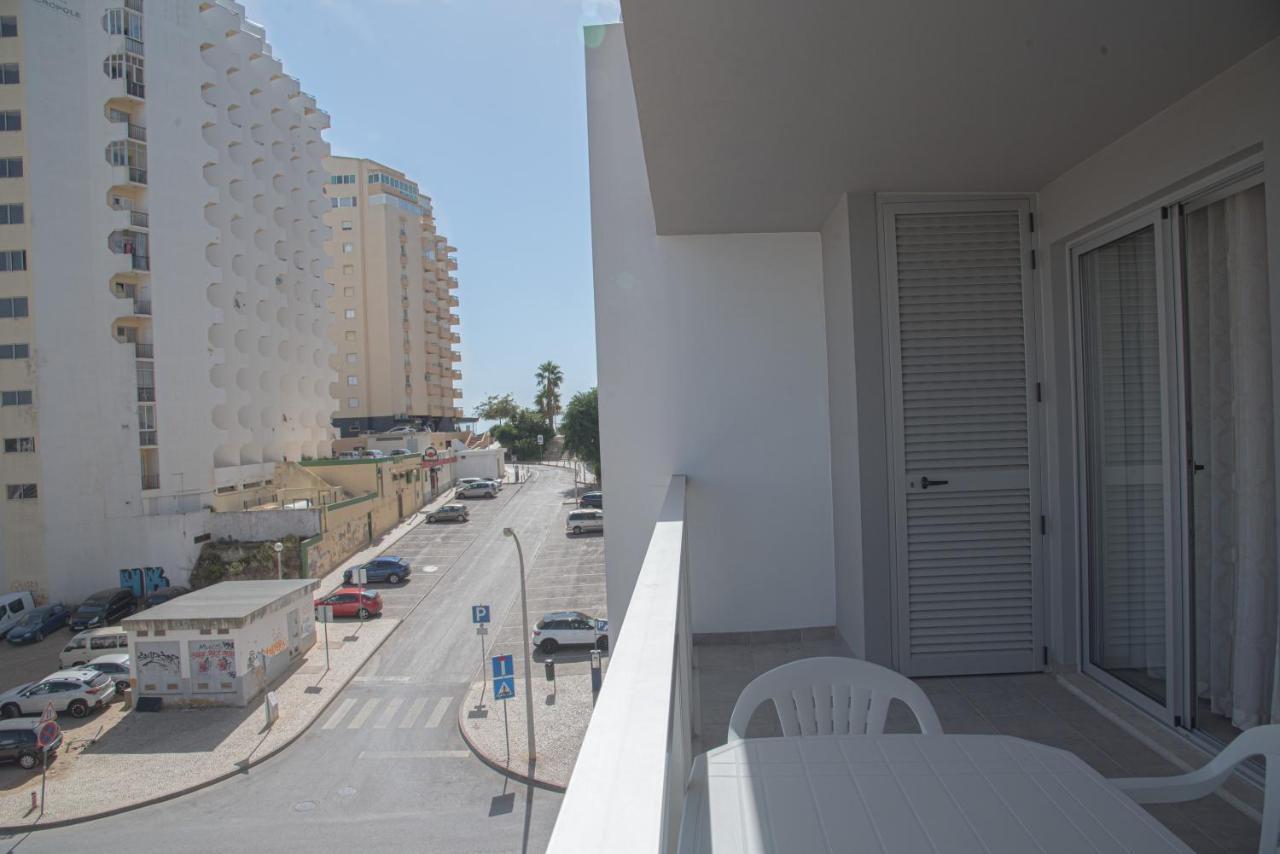 Apartamento Elegante Com Garagem E Piscina Na Praia Da Rocha Portimao Exterior photo