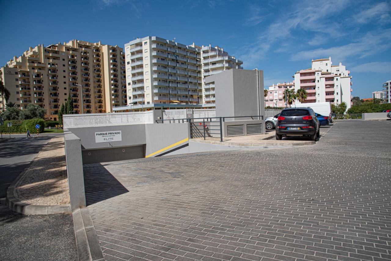 Apartamento Elegante Com Garagem E Piscina Na Praia Da Rocha Portimao Exterior photo