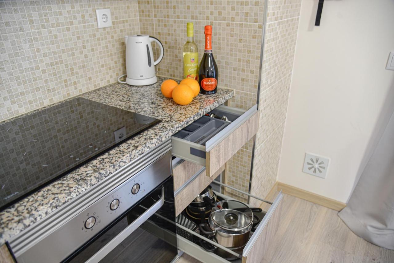 Apartamento Elegante Com Garagem E Piscina Na Praia Da Rocha Portimao Exterior photo