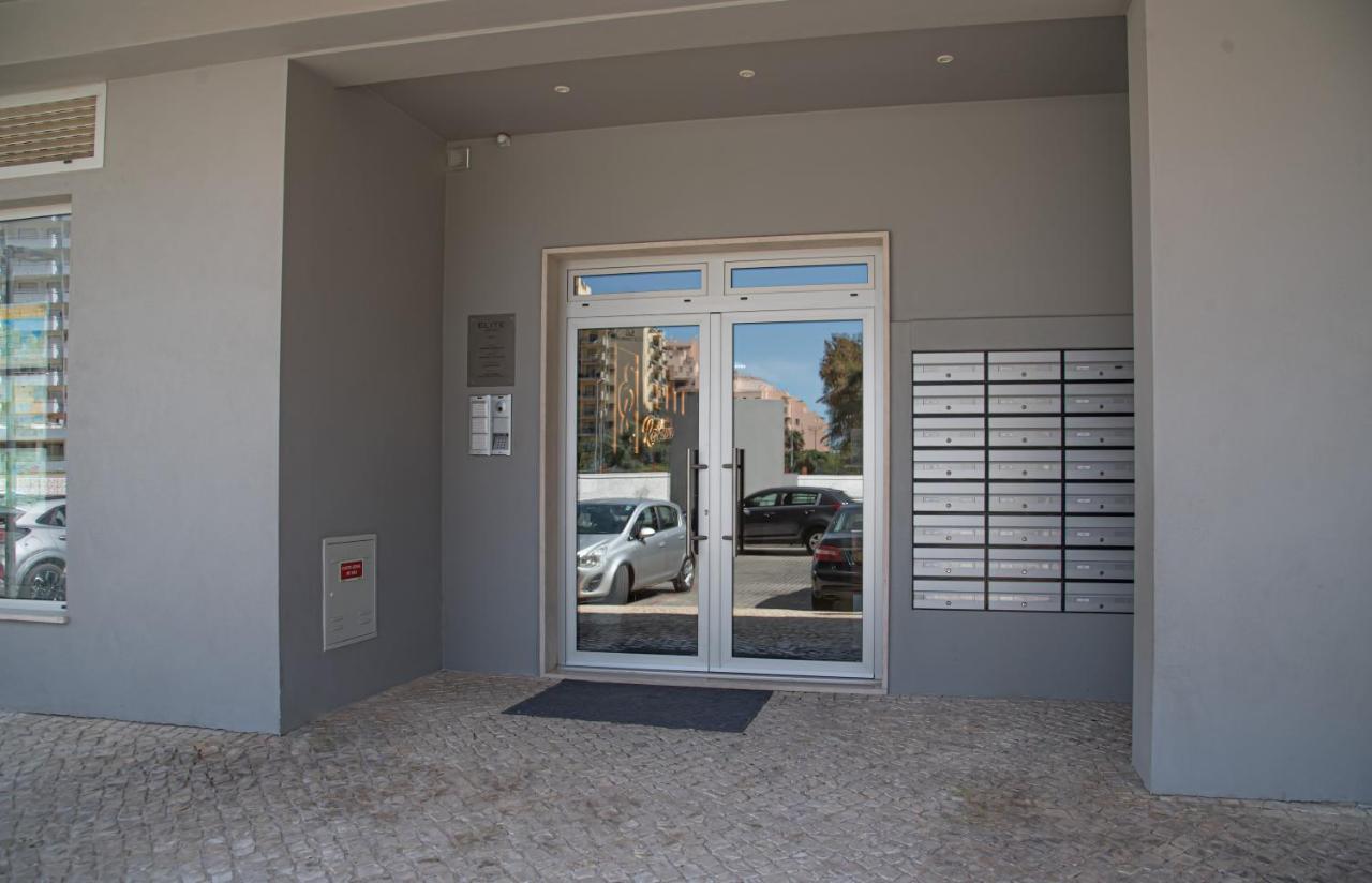Apartamento Elegante Com Garagem E Piscina Na Praia Da Rocha Portimao Exterior photo