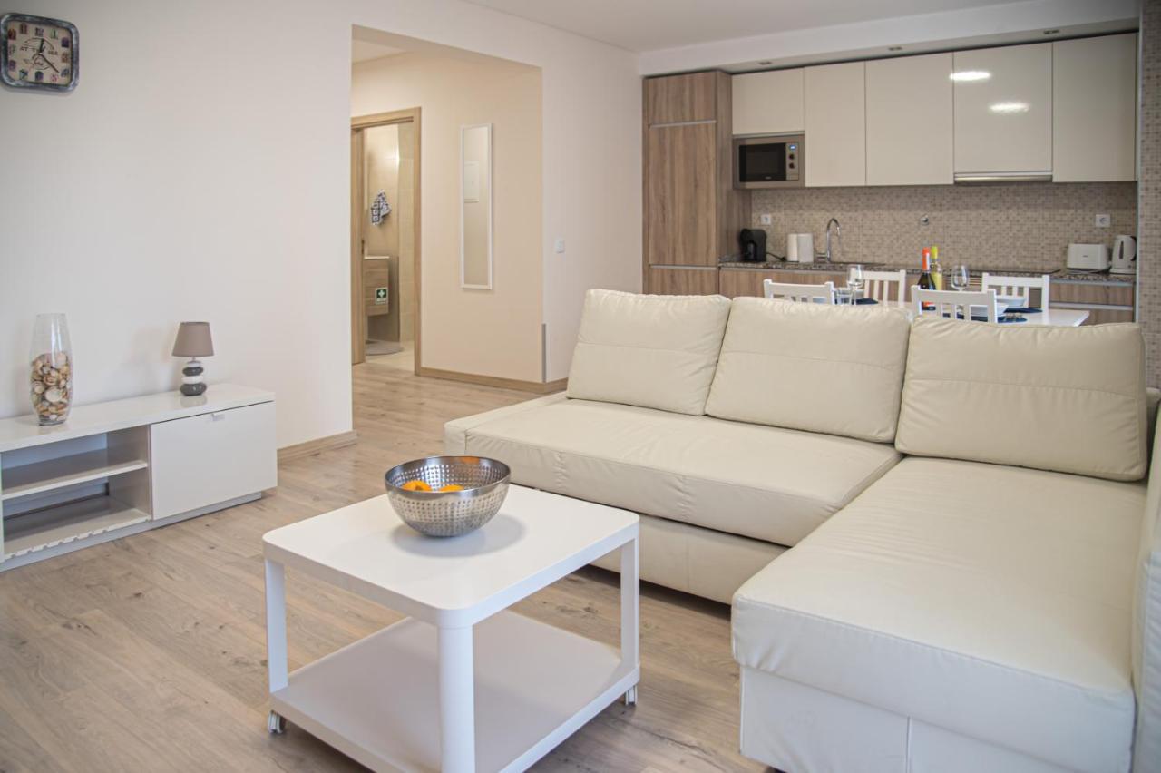 Apartamento Elegante Com Garagem E Piscina Na Praia Da Rocha Portimao Exterior photo