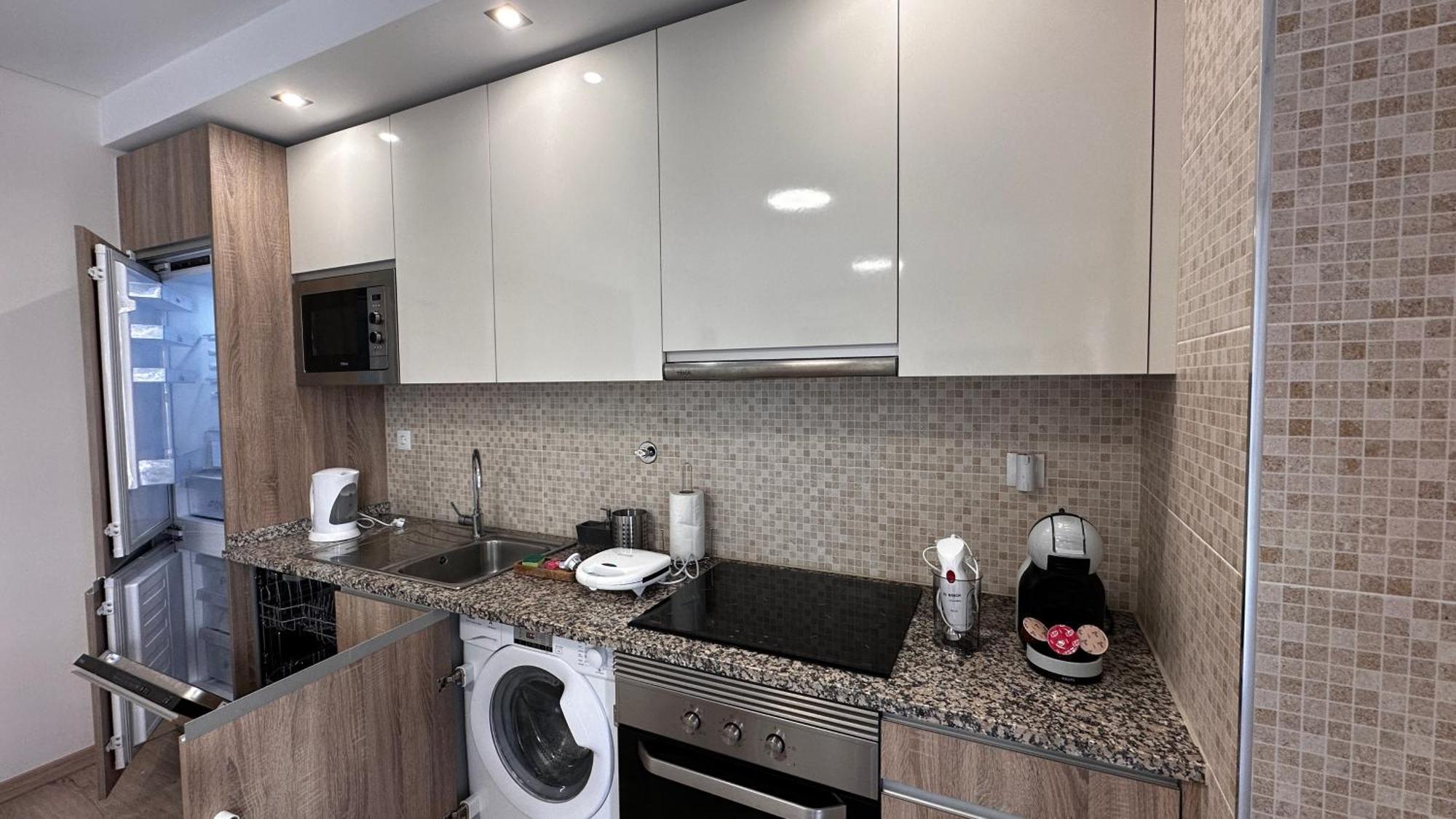 Apartamento Elegante Com Garagem E Piscina Na Praia Da Rocha Portimao Exterior photo